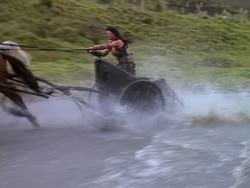 extant_XenaWarriorPrincess_1x02-ChariotsOfWar_03302