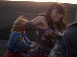 extant_XenaWarriorPrincess_1x02-ChariotsOfWar_03395