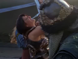 extant_XenaWarriorPrincess_1x02-ChariotsOfWar_03427