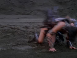 extant_XenaWarriorPrincess_1x02-ChariotsOfWar_03450