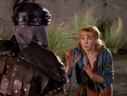 extant_XenaWarriorPrincess_1x02-ChariotsOfWar_03519
