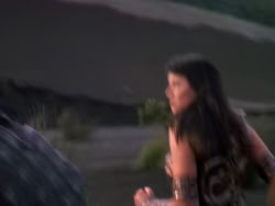extant_XenaWarriorPrincess_1x02-ChariotsOfWar_03548