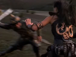 extant_XenaWarriorPrincess_1x02-ChariotsOfWar_03564