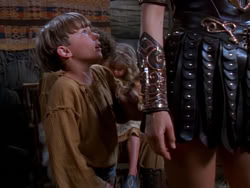 extant_XenaWarriorPrincess_1x02-ChariotsOfWar_03908