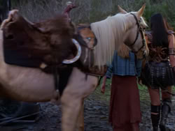extant_XenaWarriorPrincess_1x02-ChariotsOfWar_04116