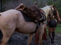 extant_XenaWarriorPrincess_1x02-ChariotsOfWar_04117