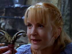extant_XenaWarriorPrincess_1x03_Dreamworker_00672