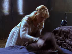 extant_XenaWarriorPrincess_1x03_Dreamworker_00945