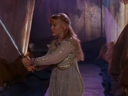 extant_XenaWarriorPrincess_1x03_Dreamworker_01811