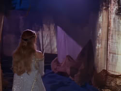 extant_XenaWarriorPrincess_1x03_Dreamworker_01840