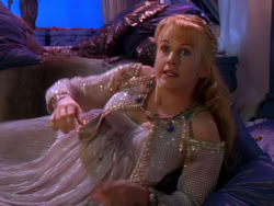 extant_XenaWarriorPrincess_1x03_Dreamworker_02010
