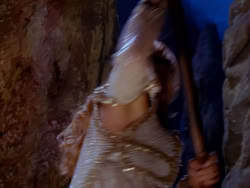 extant_XenaWarriorPrincess_1x03_Dreamworker_02400
