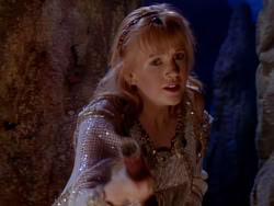 extant_XenaWarriorPrincess_1x03_Dreamworker_02405