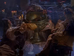 extant_XenaWarriorPrincess_1x04_CradleOfHope_00028