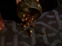 extant_XenaWarriorPrincess_1x04_CradleOfHope_00044