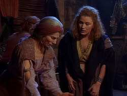 extant_XenaWarriorPrincess_1x04_CradleOfHope_00198