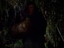 extant_XenaWarriorPrincess_1x04_CradleOfHope_00221