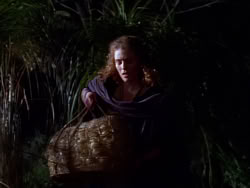 extant_XenaWarriorPrincess_1x04_CradleOfHope_00224