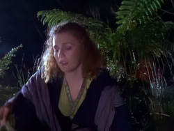 extant_XenaWarriorPrincess_1x04_CradleOfHope_00229