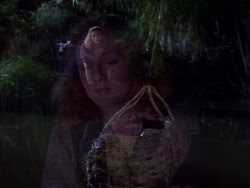 extant_XenaWarriorPrincess_1x04_CradleOfHope_00252