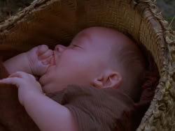 extant_XenaWarriorPrincess_1x04_CradleOfHope_00346