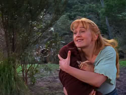 extant_XenaWarriorPrincess_1x04_CradleOfHope_00519