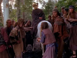 extant_XenaWarriorPrincess_1x04_CradleOfHope_00659