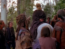extant_XenaWarriorPrincess_1x04_CradleOfHope_00676