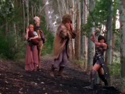 extant_XenaWarriorPrincess_1x04_CradleOfHope_00728