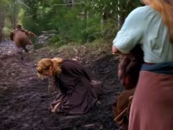extant_XenaWarriorPrincess_1x04_CradleOfHope_00738