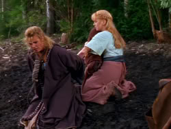 extant_XenaWarriorPrincess_1x04_CradleOfHope_00746