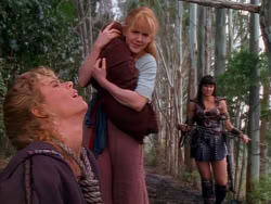 extant_XenaWarriorPrincess_1x04_CradleOfHope_00754