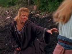 extant_XenaWarriorPrincess_1x04_CradleOfHope_00782