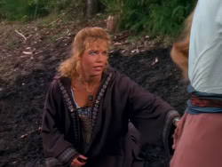 extant_XenaWarriorPrincess_1x04_CradleOfHope_00787