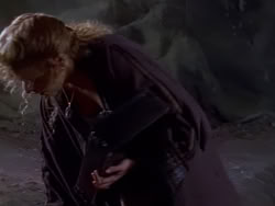 extant_XenaWarriorPrincess_1x04_CradleOfHope_00833