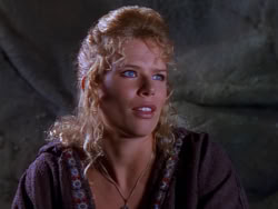 extant_XenaWarriorPrincess_1x04_CradleOfHope_00848