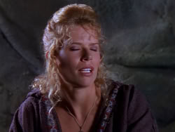 extant_XenaWarriorPrincess_1x04_CradleOfHope_00849