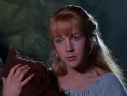 extant_XenaWarriorPrincess_1x04_CradleOfHope_00856