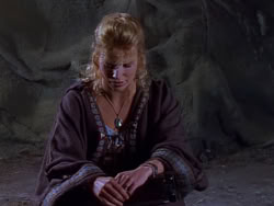 extant_XenaWarriorPrincess_1x04_CradleOfHope_00863