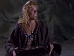 extant_XenaWarriorPrincess_1x04_CradleOfHope_00867