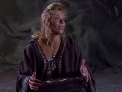extant_XenaWarriorPrincess_1x04_CradleOfHope_00898