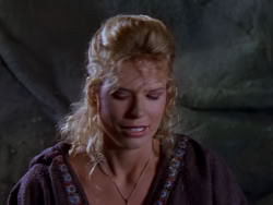 extant_XenaWarriorPrincess_1x04_CradleOfHope_00903