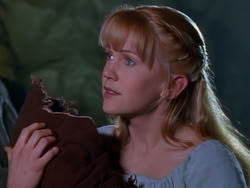 extant_XenaWarriorPrincess_1x04_CradleOfHope_00912