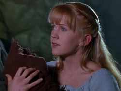 extant_XenaWarriorPrincess_1x04_CradleOfHope_00913