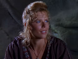 extant_XenaWarriorPrincess_1x04_CradleOfHope_00921