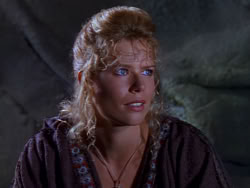 extant_XenaWarriorPrincess_1x04_CradleOfHope_00923