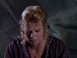 extant_XenaWarriorPrincess_1x04_CradleOfHope_00926