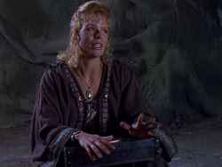 extant_XenaWarriorPrincess_1x04_CradleOfHope_00940