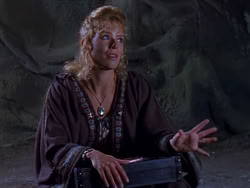 extant_XenaWarriorPrincess_1x04_CradleOfHope_00941