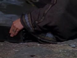 extant_XenaWarriorPrincess_1x04_CradleOfHope_00949